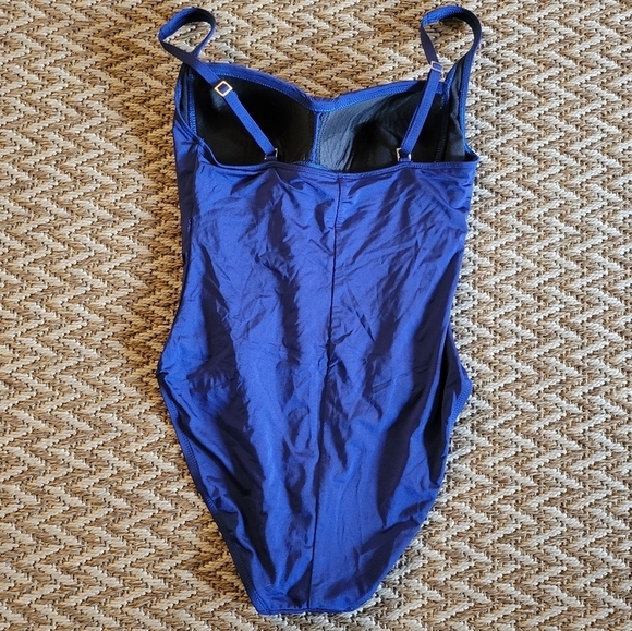 La Blanca One Piece Sweetheart Swim Suit Navy Blue Shirred Front Size 8 #LB2ZQ11 - Picture 11 of 16